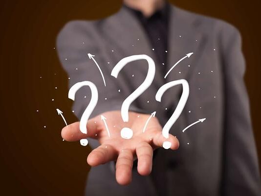 A është e lejuar të bëhet rruajtja e qimeve në pjesët intime?