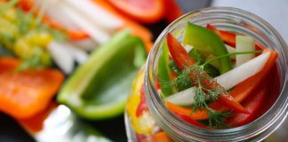 A lejohen specat turshi të përgatitur me vinobran?