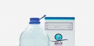 A lejohet të marrë me vete në shtetin tim ujë të zemzemit?