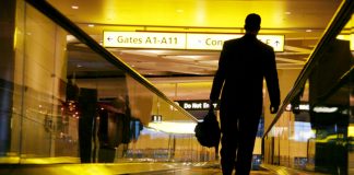 A lejohet të qëndrojmë në mërgim për kërkim të rizkut, ndërsa gratë i kemi lënë në shtëpi?