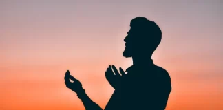 I lutem Zotit të vdes nga hallet dhe fatkeqesitë që më kanë rënë