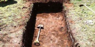 A takohen shpirtrat e të gjallëve me ato të të vdekurve?