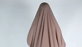 Familja nuk më lejon të mbulohem, çfarë duhet vepruar?