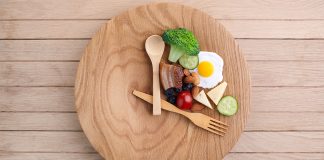 Në Ramazan, ta bëj nijetin për çdo ditë, apo mjafton një nijet për agjërimin e tërë muajit?