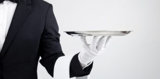 A e ka kamarieri obligim agjërimin e ramazanit?