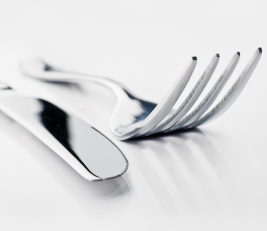 Ardhja e menstruacioneve pak para perëndimit të diellit (iftarit)?