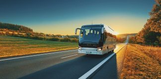 Si falet dhe si agjëron udhëtari?