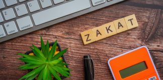 A është e vërtetë që nuk i pranohet sadakaja apo zekati atij personi që është i përzier me kamatë?