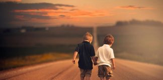 Nëse e vizitoj shokun tim pasanik, druaj se po keqkuptohem!