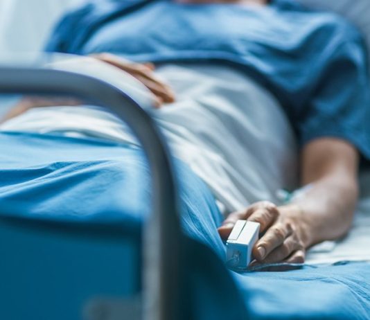 A mundet sihri ta sëmurë njeriun me sëmundje të pashërueshme?