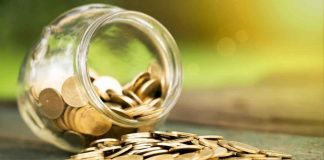 Si mund të japë lëmoshë gruaja, edhe nëse ajo nuk punon?