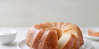 A lejohet ngrënia e ëmbëlsirave që kanë rum?