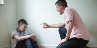 Si t’i tejkalojë problemet me prindërit?