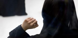 A mund ta heq shaminë thjesht për faktin që nuk jam e bindur për mbajtjen e saj?