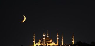 Muaji i Ramazanit për shumë njerëz është muaj i ngrënies, pijes dhe i ndejave gjatë natës