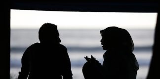 A kam gabuar që jam zënë me burrin tim se ai i ndihmon familjes së tij?