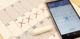 A e kam të ndaluar namazin në ditën e parë të ciklit mujor?