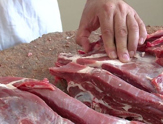 Pse është e ndaluar ngrënia e mishit të derrit? Pse është e ndaluar ngrënia e mishit të derrit ne islam?