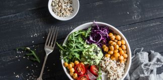 A është e ndaluar të mbahet dietë?