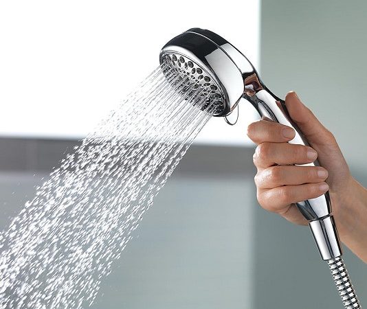 A është e vërtetë se ditën e martë dhe të premte nuk lejohet të bësh dush?