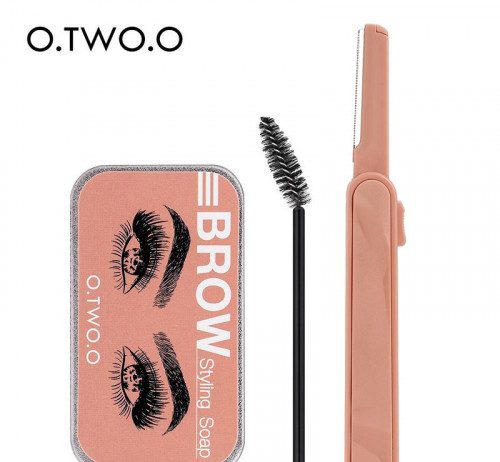 A ju lejohet femrave rregullimi i vetullave?