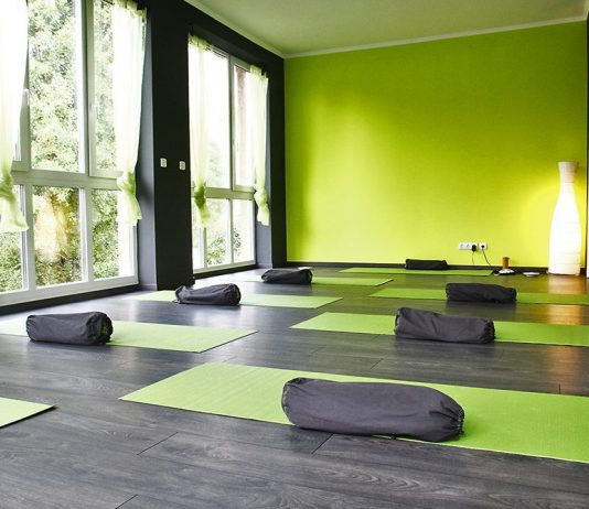 Çfarë origjine ka dhe ç’gjykim merr praktikimi i Joga-s?