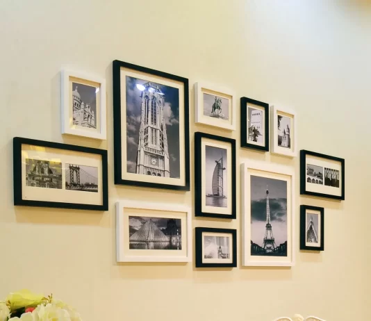 A lejohet varja e fotove në mur?