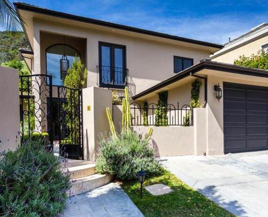 Si dëbohen xhindët nga shtëpia?