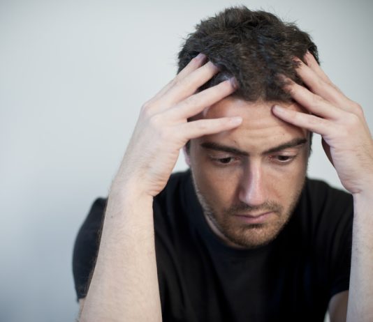 Si të veprojë ai i cili vuan nga cytjet e shejtanit për Allahun?