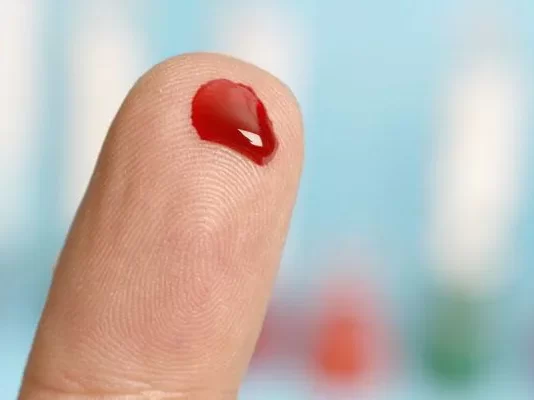 A e prish gjaku abdesin?