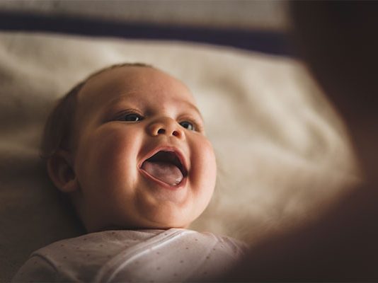 A ju lejohet kujdestarëve të jetimit të përfitojnë materialisht për kujdesin?