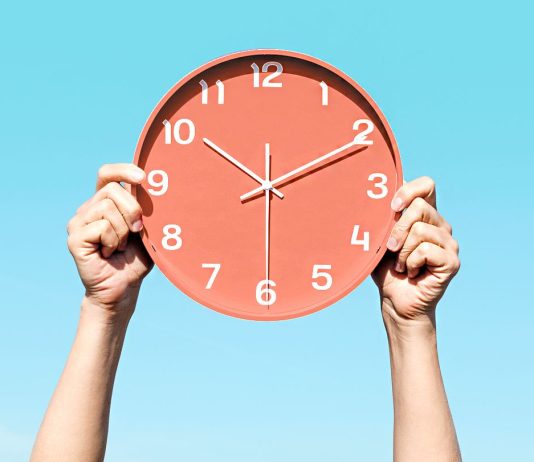 Në cilin interval kohor mund të falet namazi i duhasë?
