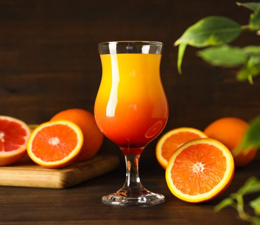 A mund të marr abdes me lëng portokalli?!