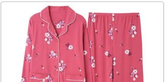 A lejohet që një grua e moshuar të falet në sabah me pizhama?