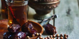 Si mbetet çështja e atij që agjëron mirëpo i njëjti flet fjalë të ndyra?