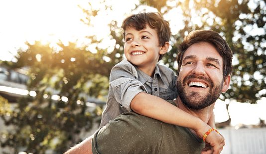 Çka është dobësia për fëmijën dhe çka ka lidhje kjo me idhujtarinë?