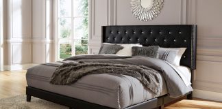 A lejohen marrëdhëniet intime gjatë menstruacioneve?