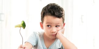 Lutja që bën agjëruesi, nëse nuk e prish agjërimin, kur e ftojnë për të ngrënë