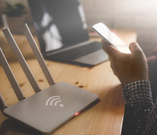 A lejohet ta përdori WiFi-n e komshinjve pa leje?