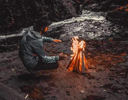 A e dinë xhinët të fshehtën?