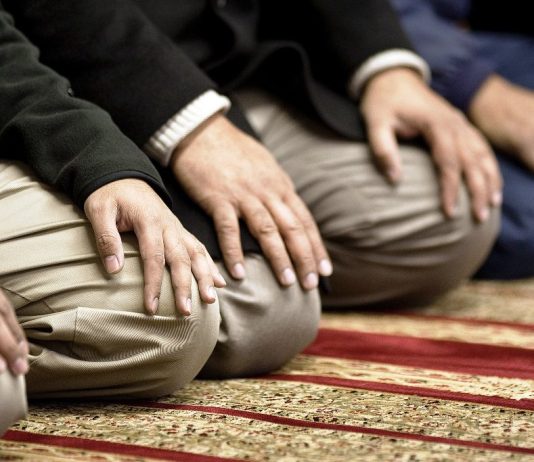 Si mund të shtohet përqendrimi në namaz?
