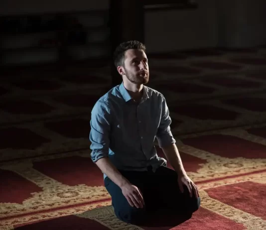 Këshilla për përqendrim në namaz