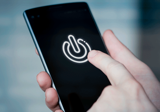 A duhet ta fikësh telefonin para namazit?