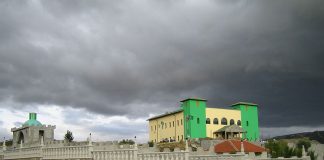 Iftar në lokalin e një bektashiu