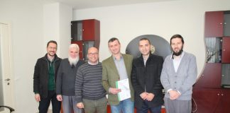 Kompania e përpunimit të mishit KAZAZI sh.p.k merr certifikatën HALLALL