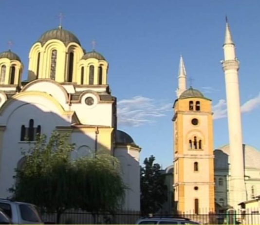 A lejohet themelimi i një faltoreje për të treja fetë bashkë?