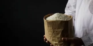 Çfarë është vendimi mbi mohimin e Zekatul-Fitrit dhe si duhet të ballafaqohemi me mohuesin?
