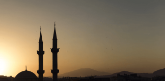 A mund të agjërohet ashurja vetëm një ditë?