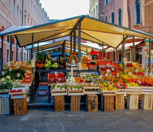 Cili është gjykimi i blerjes së mallit gjatë transportit të tij, para se të arrijë në dyqan?