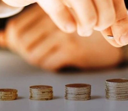 A lejohet dhënia e zekatit në formë të mallit në vend të parave?